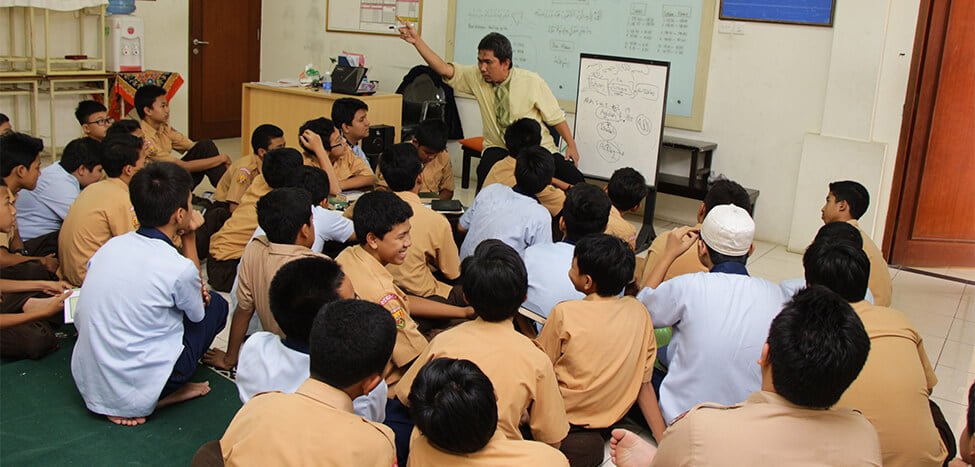 Tanamkan Karakter Islam, Suasana Belajar Islami Diterapkan di SMPIT Nurul Fikri