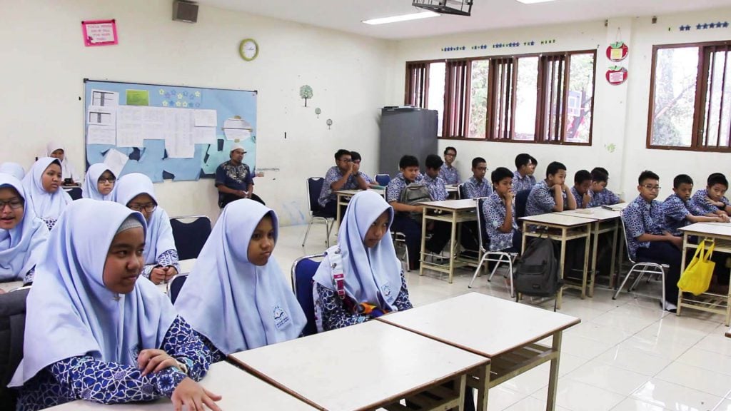 Pengangkatan Anak-anak Spesial Alquran di SMPIT Nurul Fikri