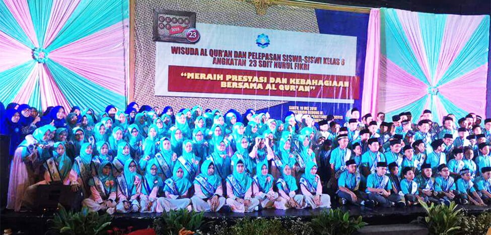 Puasa, SDIT NF Wisuda 132 Siswa
