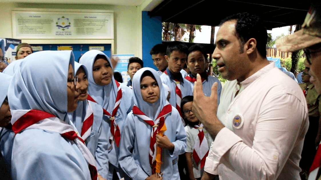 World Scout Foundation Berkunjung ke SIT Nurul Fikri