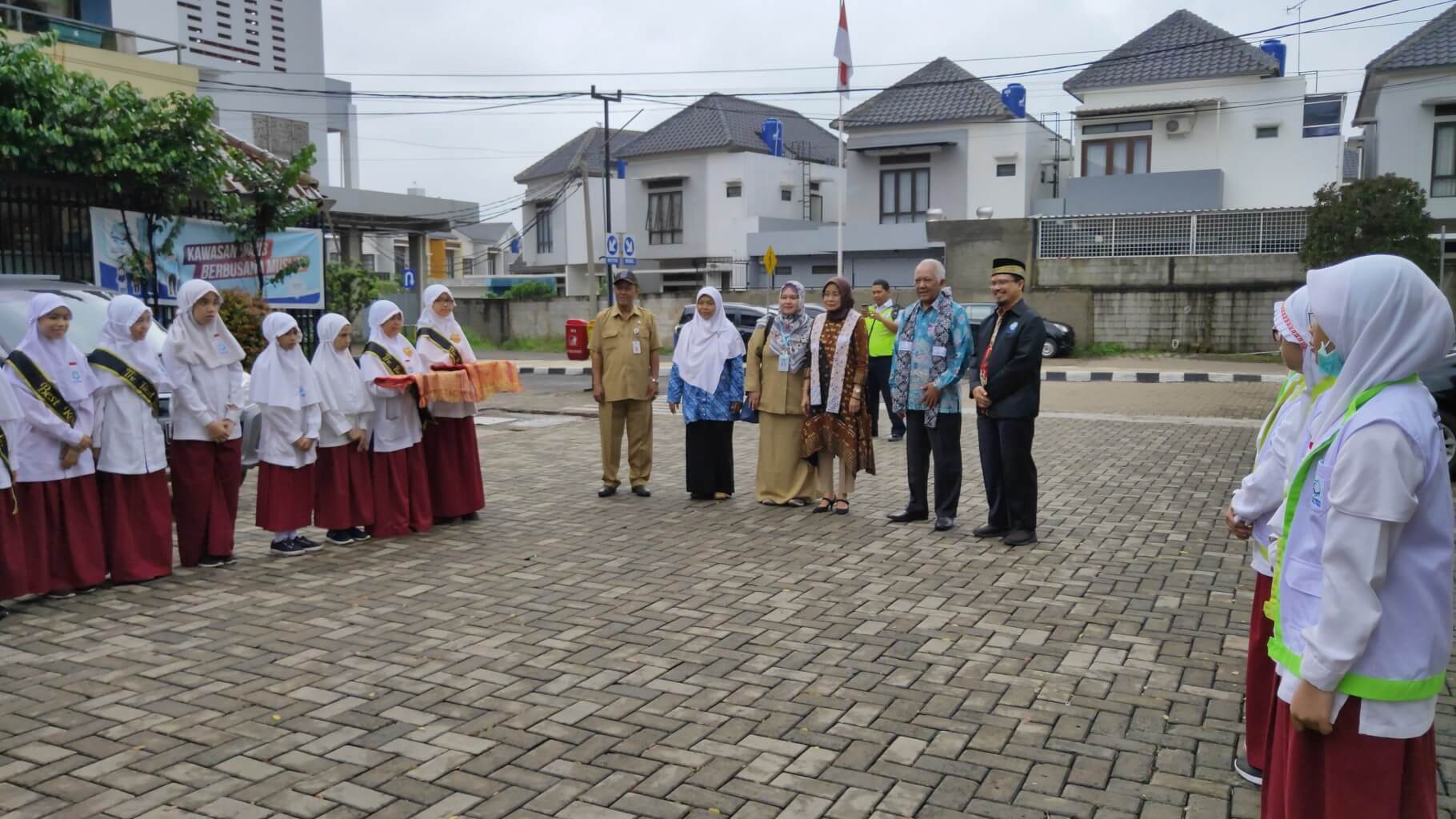 Tim Asesor Perpus RI Kunjungi Perpus Nurul Fikri
