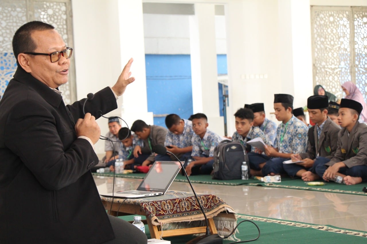 90 Siswa Ulil Albab Batam Berkunjung Ke SMPIT NF