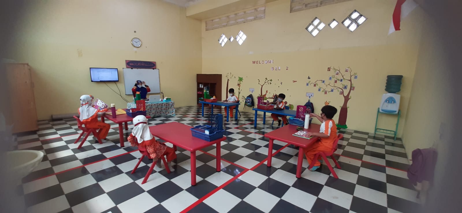 Kangen Sekolah Terobati, Hari Pertama PTMT TKIT Nurul Fikri Seru!