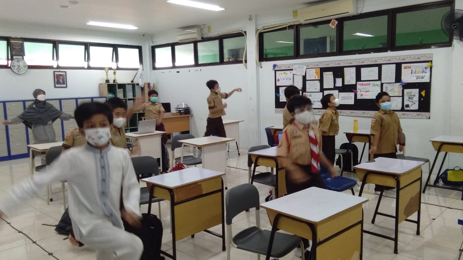 Budaya Sehat dengan Senam Hybrid