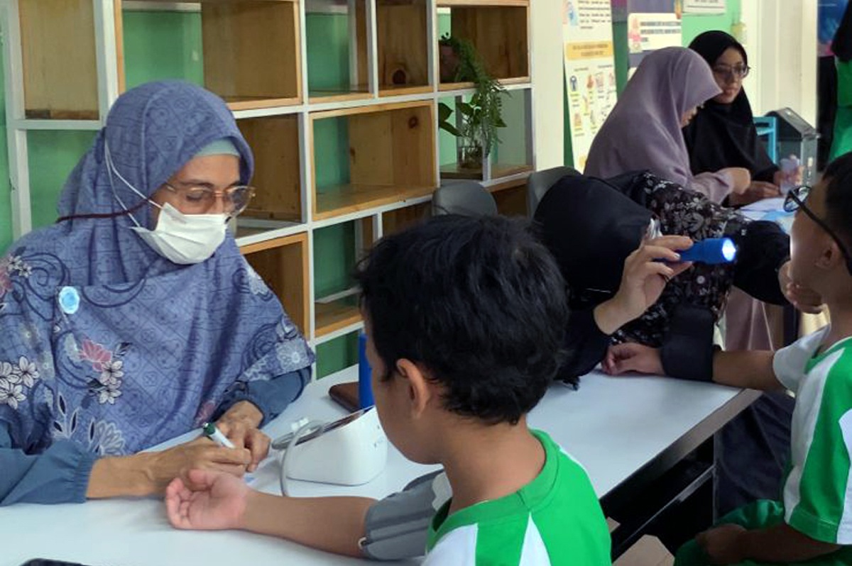 NF Islamic Elementary School Gelar Pemeriksaan Kesehatan Siswa Bersama Puskesmas dan UKS