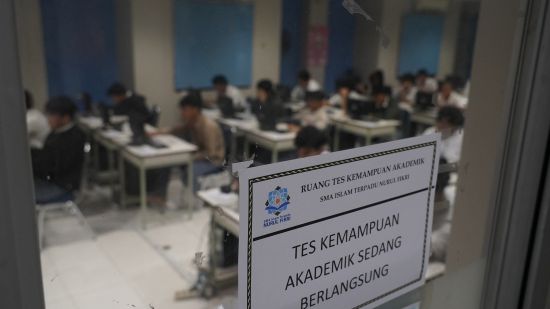 Dominasi Predikat Istimewa, Siswa SMAIT Nurul Fikri Unggul di Ujian TKA 2025